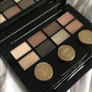 HIGH END EYESHADOW PALLETS
